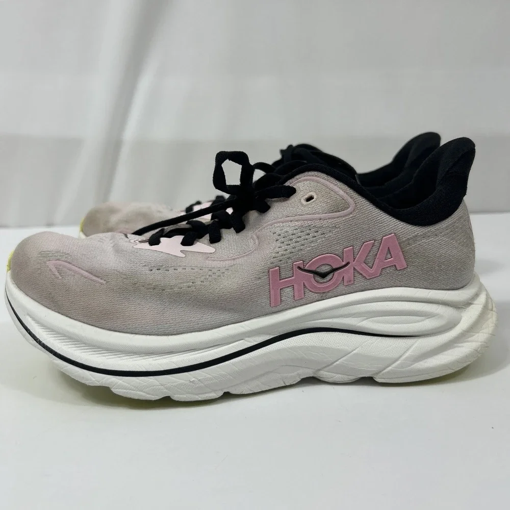 Hoka One One hoka one